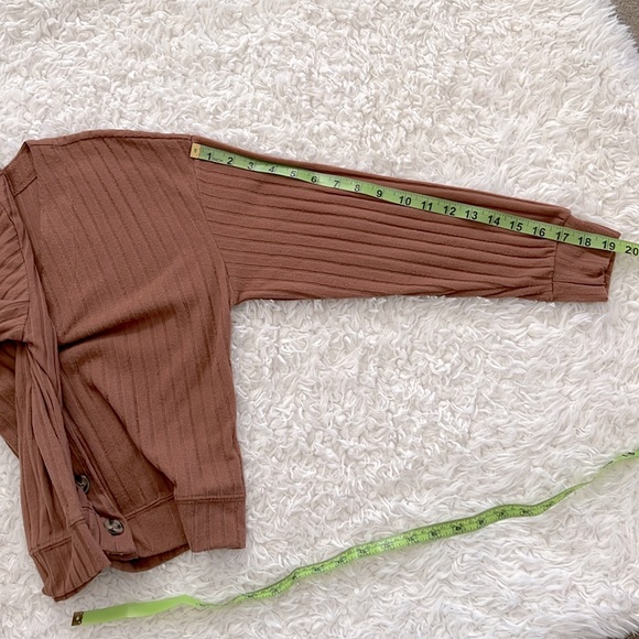 SO Brown Sweater Long Sleeve Size Medium - Picture 8 of 8